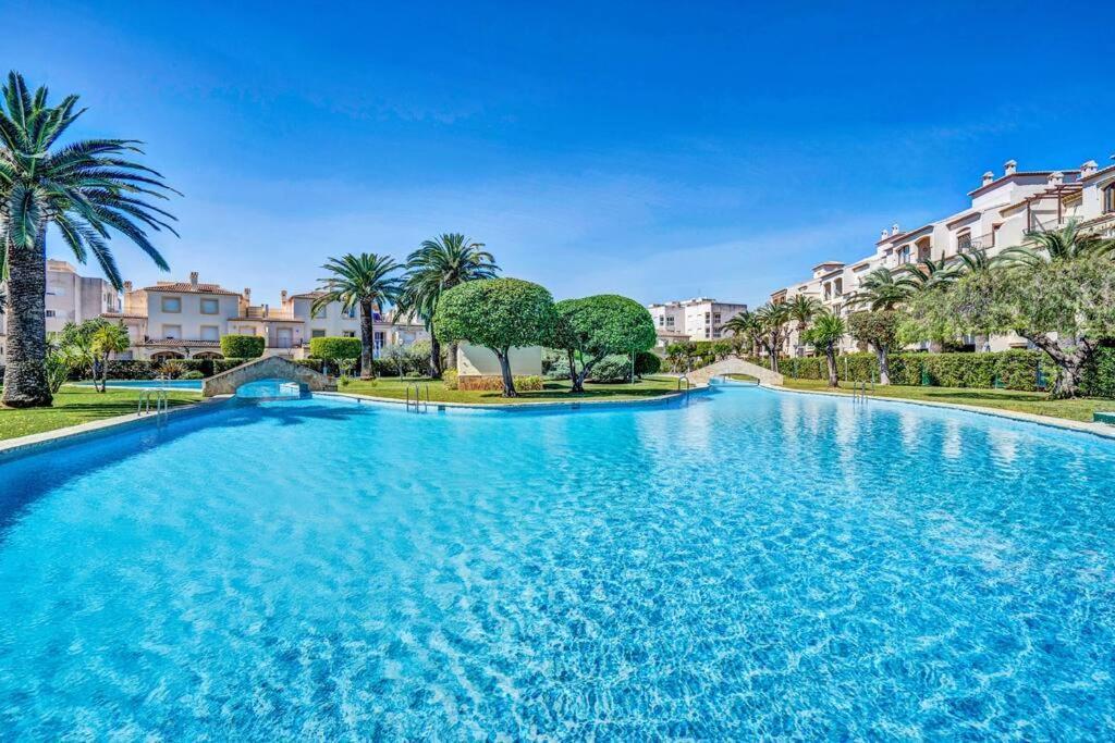 La Isla Casa Barnaby Villa Platja de Larenal Bagian luar foto